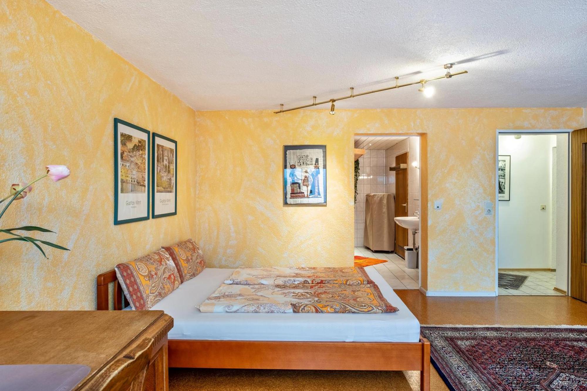 Ferienwohnung Bei Franka Mit Sauna フライブルク エクステリア 写真