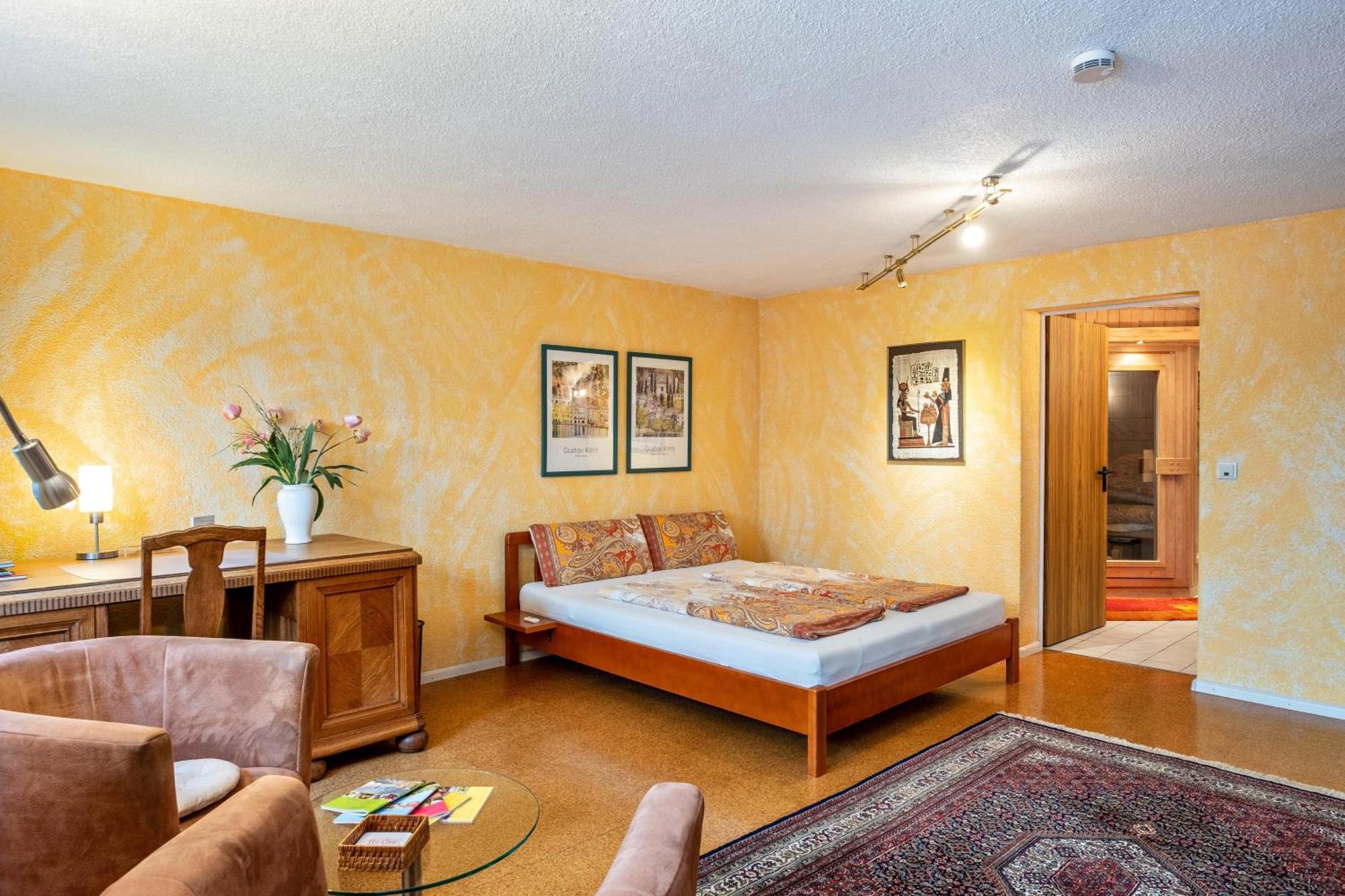 Ferienwohnung Bei Franka Mit Sauna フライブルク エクステリア 写真